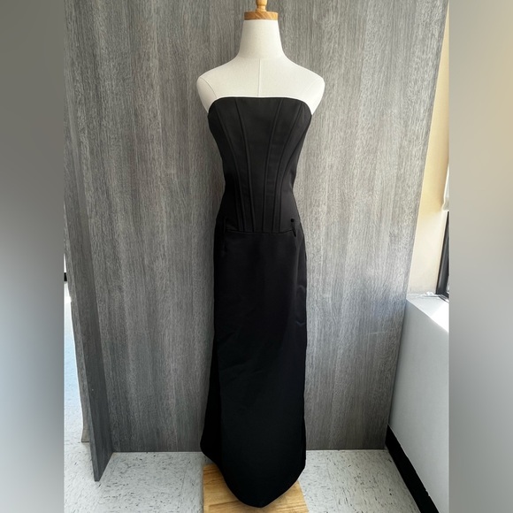 Jessica McClintock Black Bodiced Gown Size 6 - Picture 1 of 8